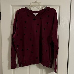 Star Patterned Burgundy Sweatshirt